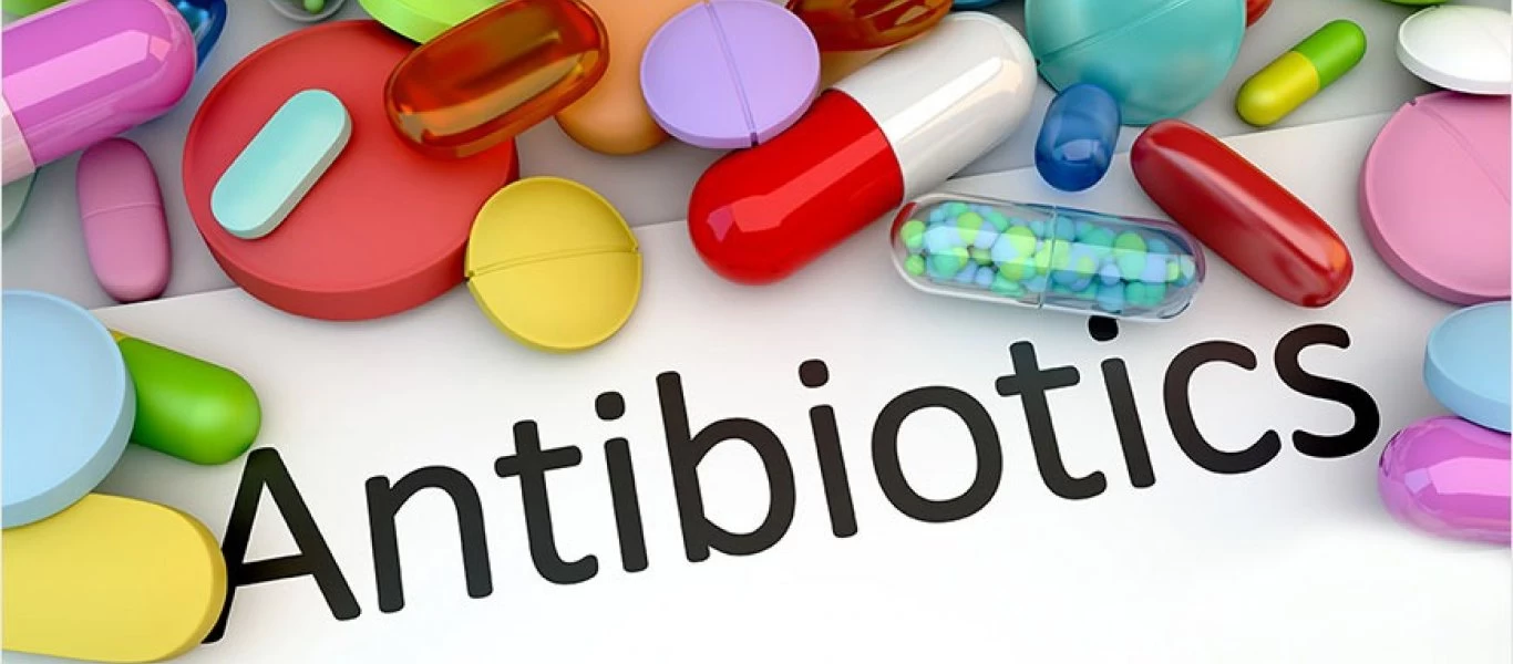 Έρευνα: Οι Έλληνες κάνουν υπερβολική χρήση αντιβιοτικών - Παίρνουν ακόμα και για απλή ίωση